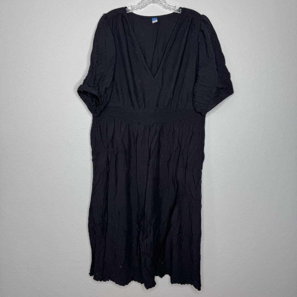 Old Navy Black A Line V Neck Eyelet Puffy Short Sleeve Cottagecore Dress Size 2X - Picture 5 of 10